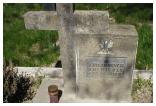 (96/98): Na cmentarzu znajduj si take mogiy onierzy z II Wojny wiatowej.