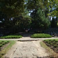 (4/40): Cmentarz wojskowy; 1919-1920, 1939, 1944 oraz mauzoleum Matki i Serca Syna