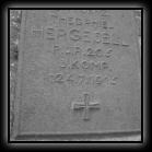 (3/21): Z.2.Chmielnik Grny przy trasie Fajsawice-Zamo (E372).<br>Cmentarz wojenny z I wojny wiatowej.<br>Theophiel Hergesell, untoffz. (stopie), R.J.R.205 - 3.komp.(jednostka), +24.07.1915 r.